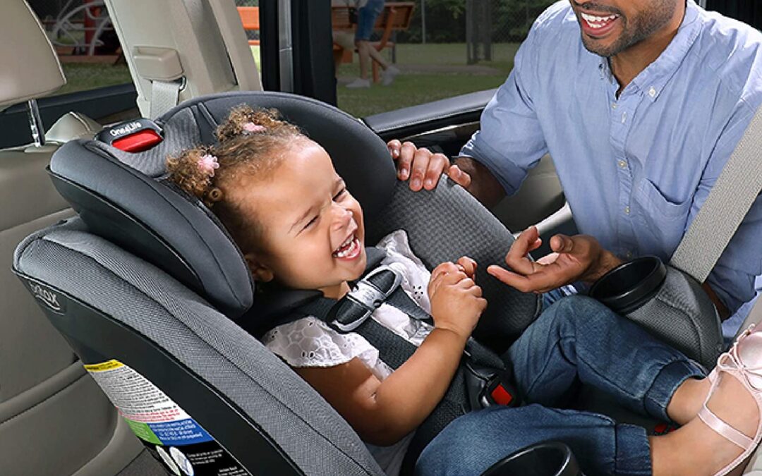 Can Baby Car Seats Go in the Middle